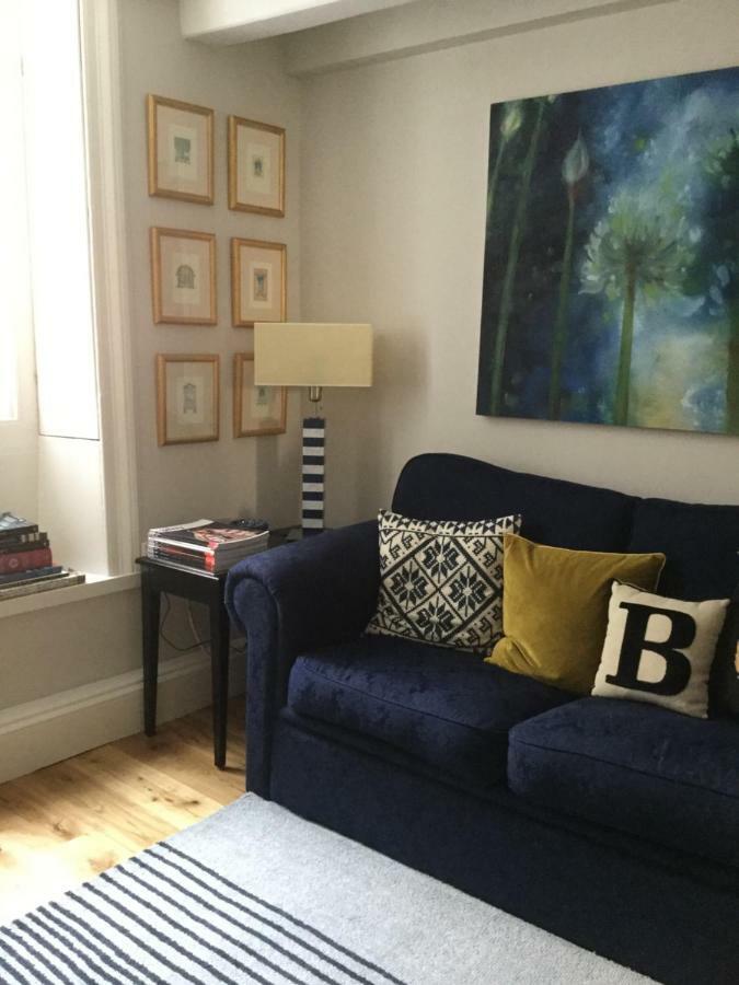 Beautiful 1Br Apartment In Historic St Aubin House Exterior foto