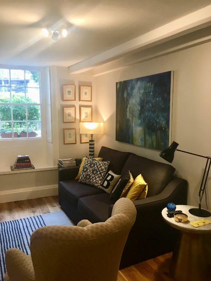 Beautiful 1Br Apartment In Historic St Aubin House Exterior foto